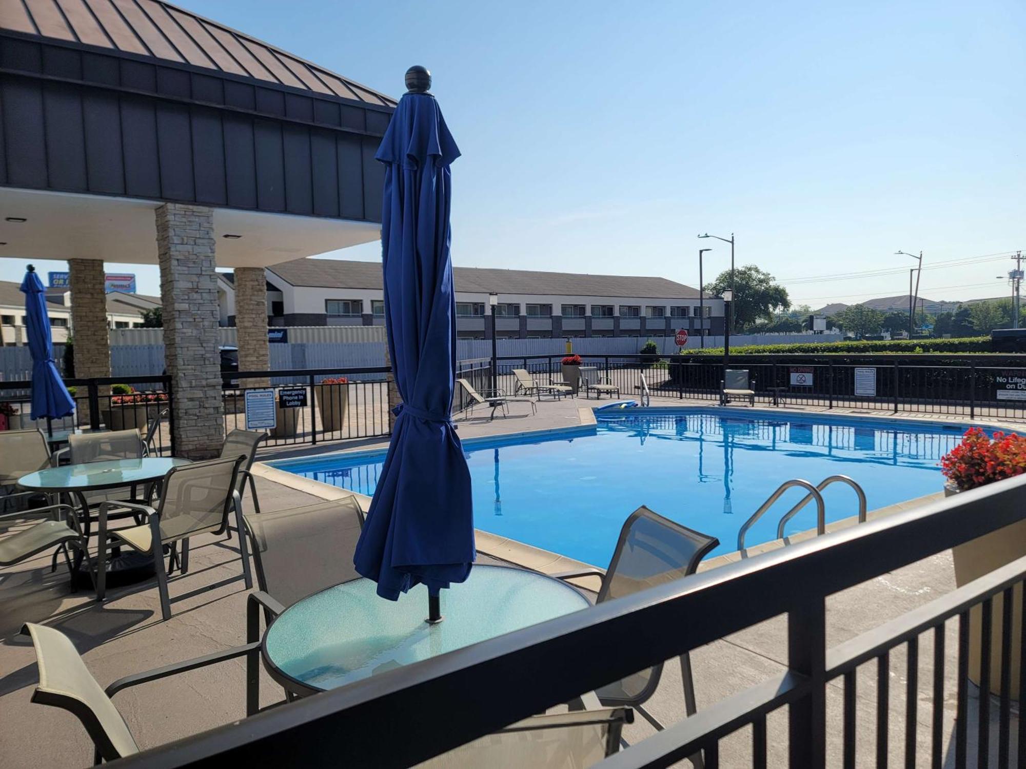 Best Western Center Inn Virginia Beach Bagian luar foto